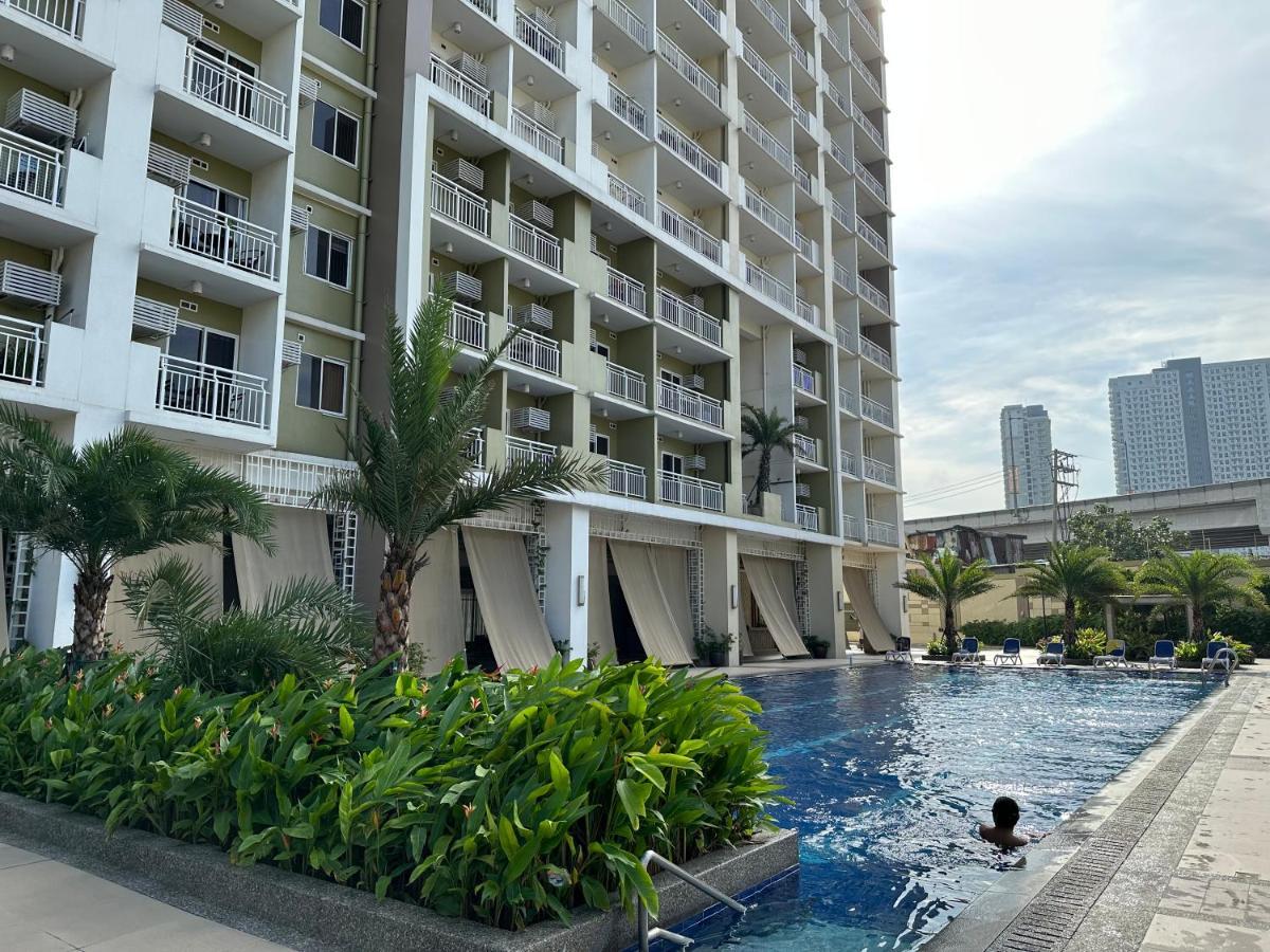 Celandine Residence In Quezon City Caloocan Eksteriør bilde