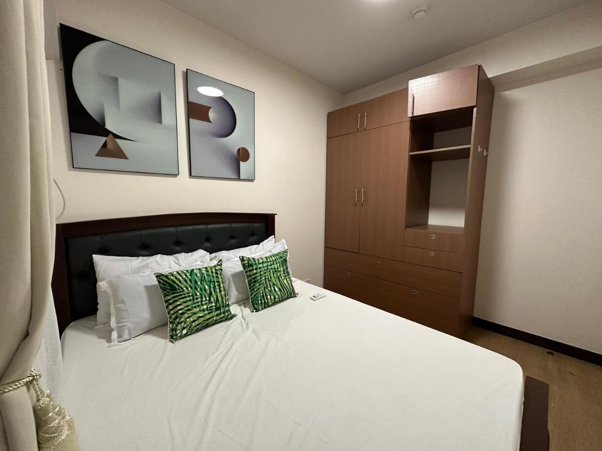 Celandine Residence In Quezon City Caloocan Eksteriør bilde