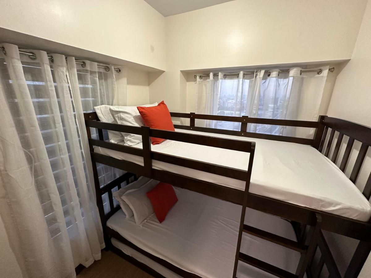 Celandine Residence In Quezon City Caloocan Eksteriør bilde